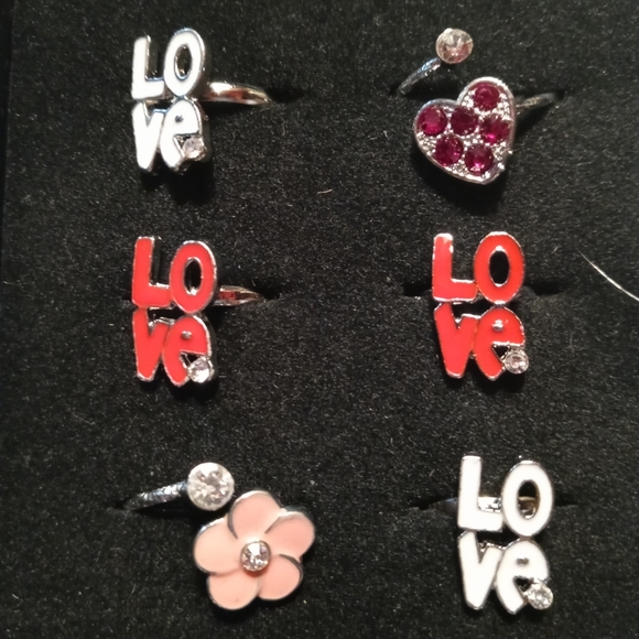 Paparazzi Rings - Picture 3 of 3